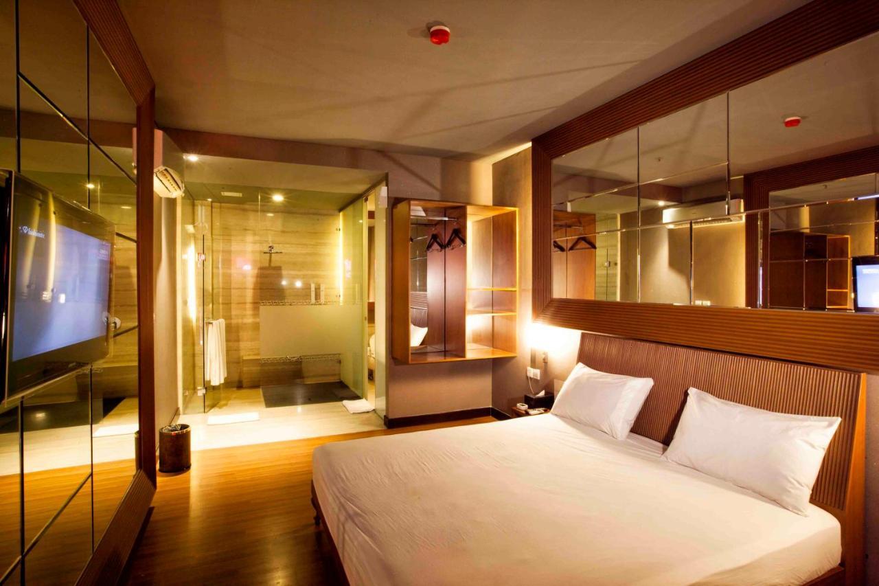 108 Hotel By Him Jakarta Eksteriør billede